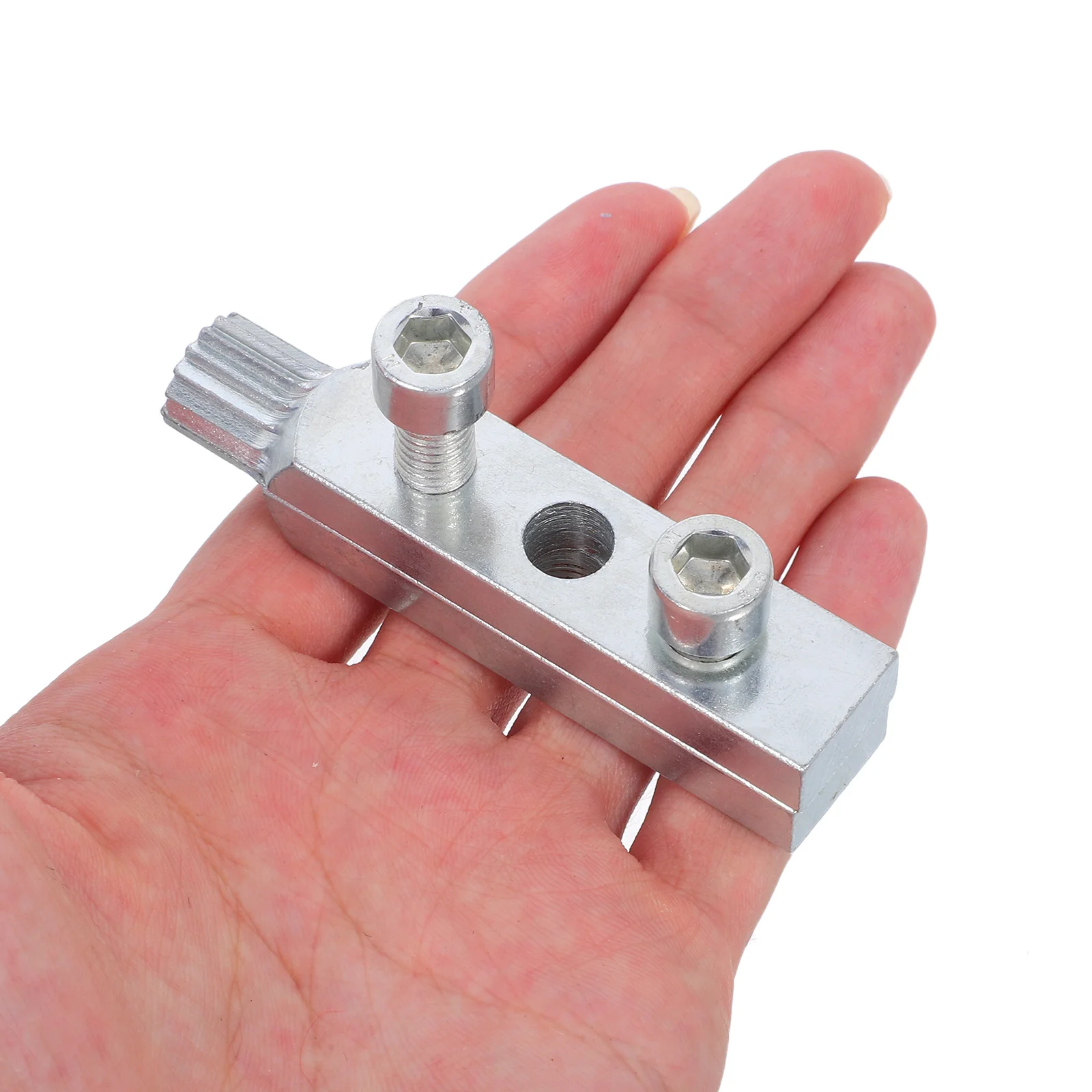 2 set Broken Screw Extractor Tool Kit 2 Set Universal Threaded Faucet Remover For Water Pipe Plumbing Repair Triangular Valve
2 set Broken Screw Extractor Tool Kit 2 Set Universal Threaded Faucet Remover For Water Pipe Plumbing Repair Triangular Valve