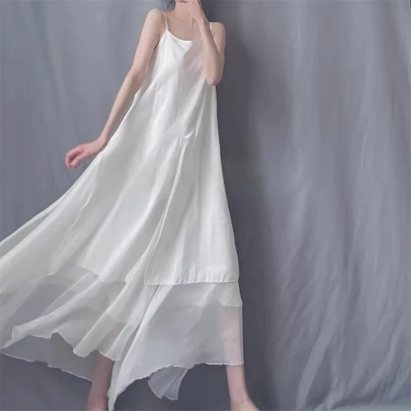 French Cotton Lin Women's Summer New Style Artistic Midi Dress Sleeveless Strap Dress Asymmetrical Wide Hem Dress
French Cotton Lin Women's Summer New Style Artistic Midi Dress Sleeveless Strap Dress Asymmetrical Wide Hem Dress