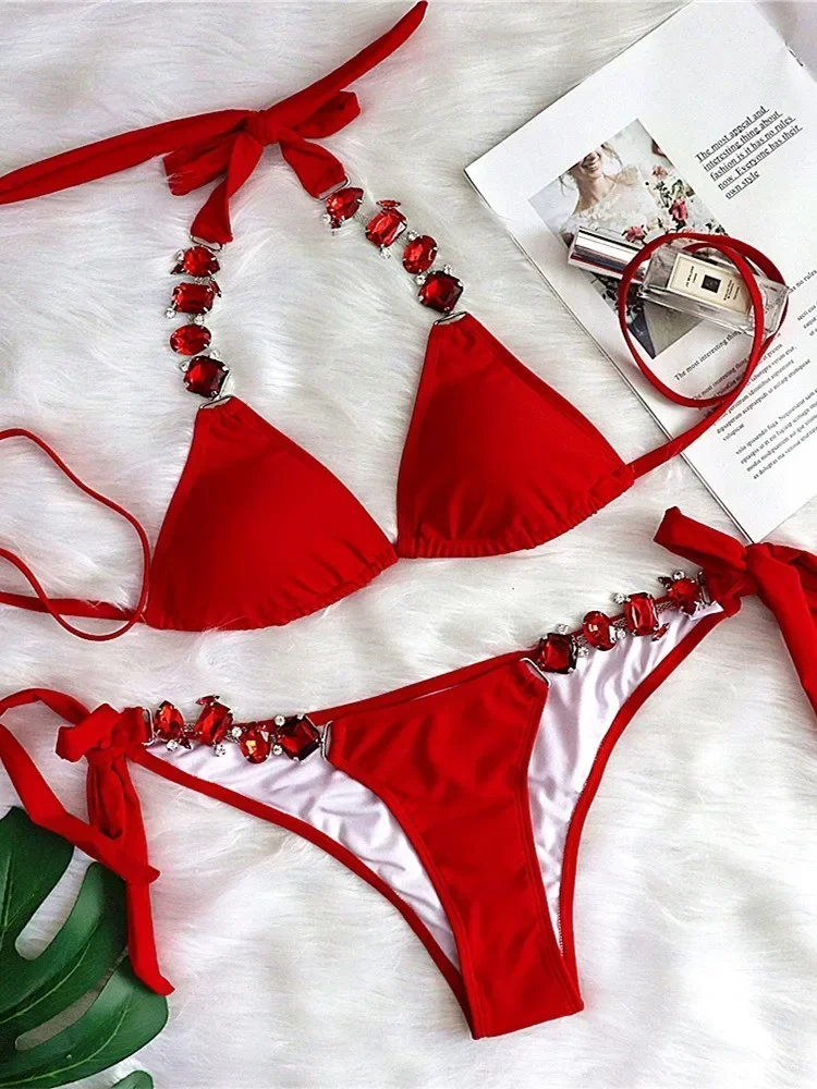 Rhinestone Bikini 2025 Women Sexy Red Diamond Lace Up Triangle Swimsuit Separate Metal Chain Beach Bathing Suit Push Up Swimwear
Rhinestone Bikini 2025 Women Sexy Red Diamond Lace Up Triangle Swimsuit Separate Metal Chain Beach Bathing Suit Push Up Swimwear