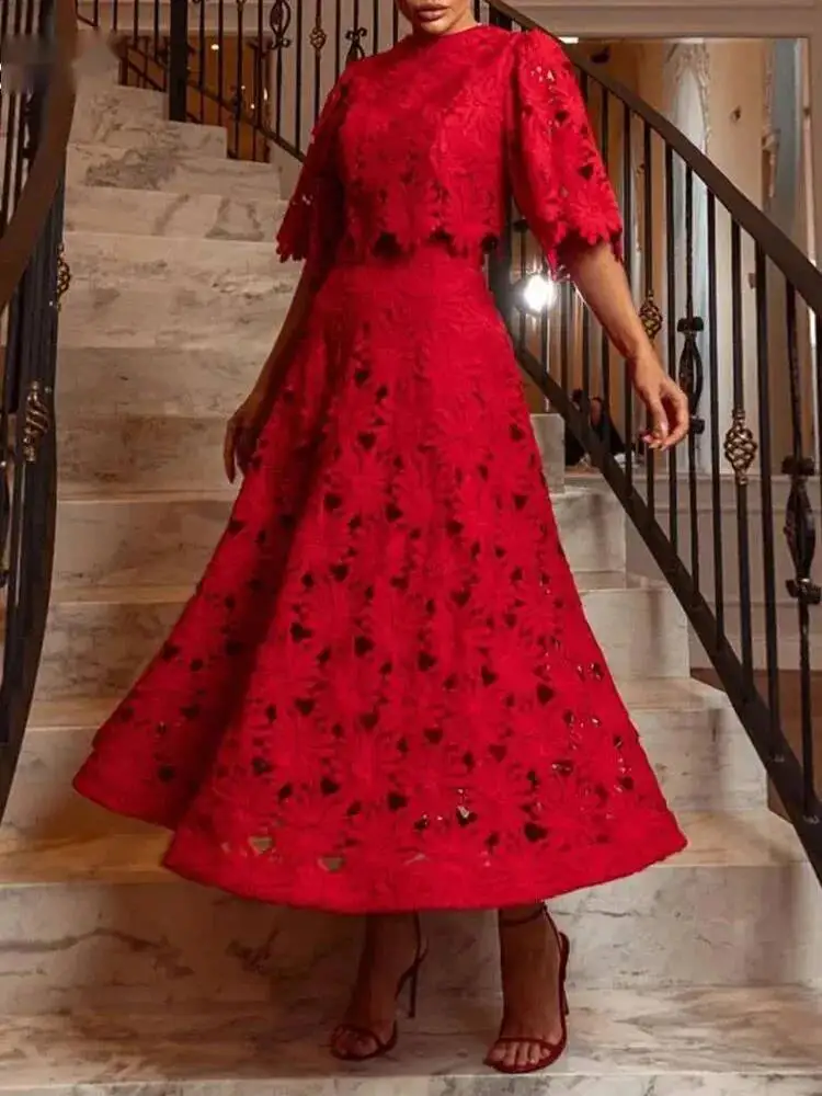 Embroidery Two Piece Set Women O Neck Batwing Sleeve Top High Waist Hollow Out A Line Long Skirt Elegant Suit Female New LS6Z
Embroidery Two Piece Set Women O Neck Batwing Sleeve Top High Waist Hollow Out A Line Long Skirt Elegant Suit Female New LS6Z