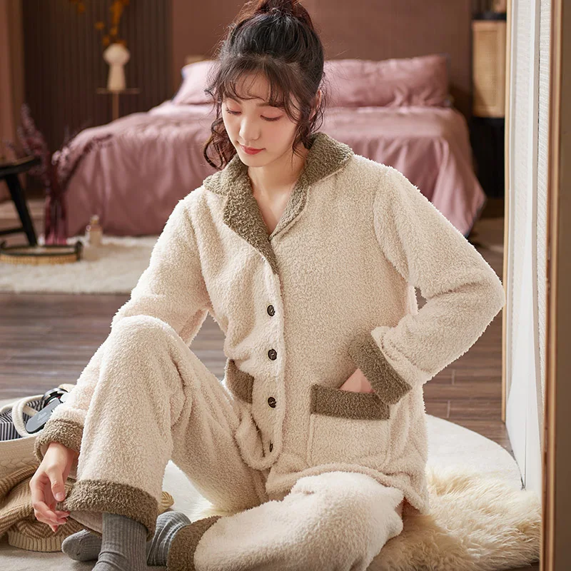 Flannel Pajamas Sets Women Solid Fashion Women Long Sleeve Sleepwear Suit 2 piece Sexy Winter Coral Fleece Homewear Lounge Gift
Flannel Pajamas Sets Women Solid Fashion Women Long Sleeve Sleepwear Suit 2 piece Sexy Winter Coral Fleece Homewear Lounge Gift