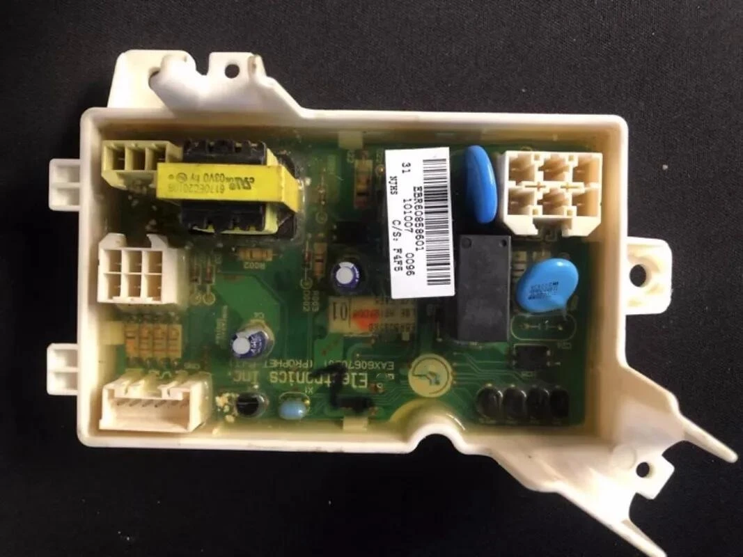 Used for LG variable frequency washing machine filter small board EBR60858601 motherboard
Used for LG variable frequency washing machine filter small board EBR60858601 motherboard