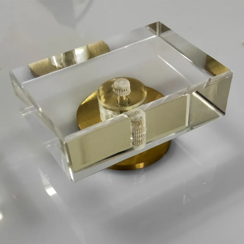 Simple fashion acrylic transparent crystal round cabinet door handle stainless steel metal fashion
Simple fashion acrylic transparent crystal round cabinet door handle stainless steel metal fashion