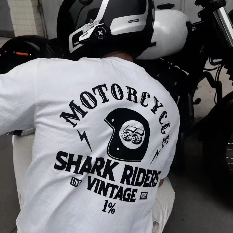 Лето-осень 2022, футболка с принтом в стиле ретро для мотоциклетного шлема, свободный и повседневный мужской и женский спортивный топ с короткими рукавами
Лето-осень 2022, футболка с принтом в стиле ретро для мотоциклетного шлема, свободный и повседневный мужской и женский спортивный топ с короткими рукавами