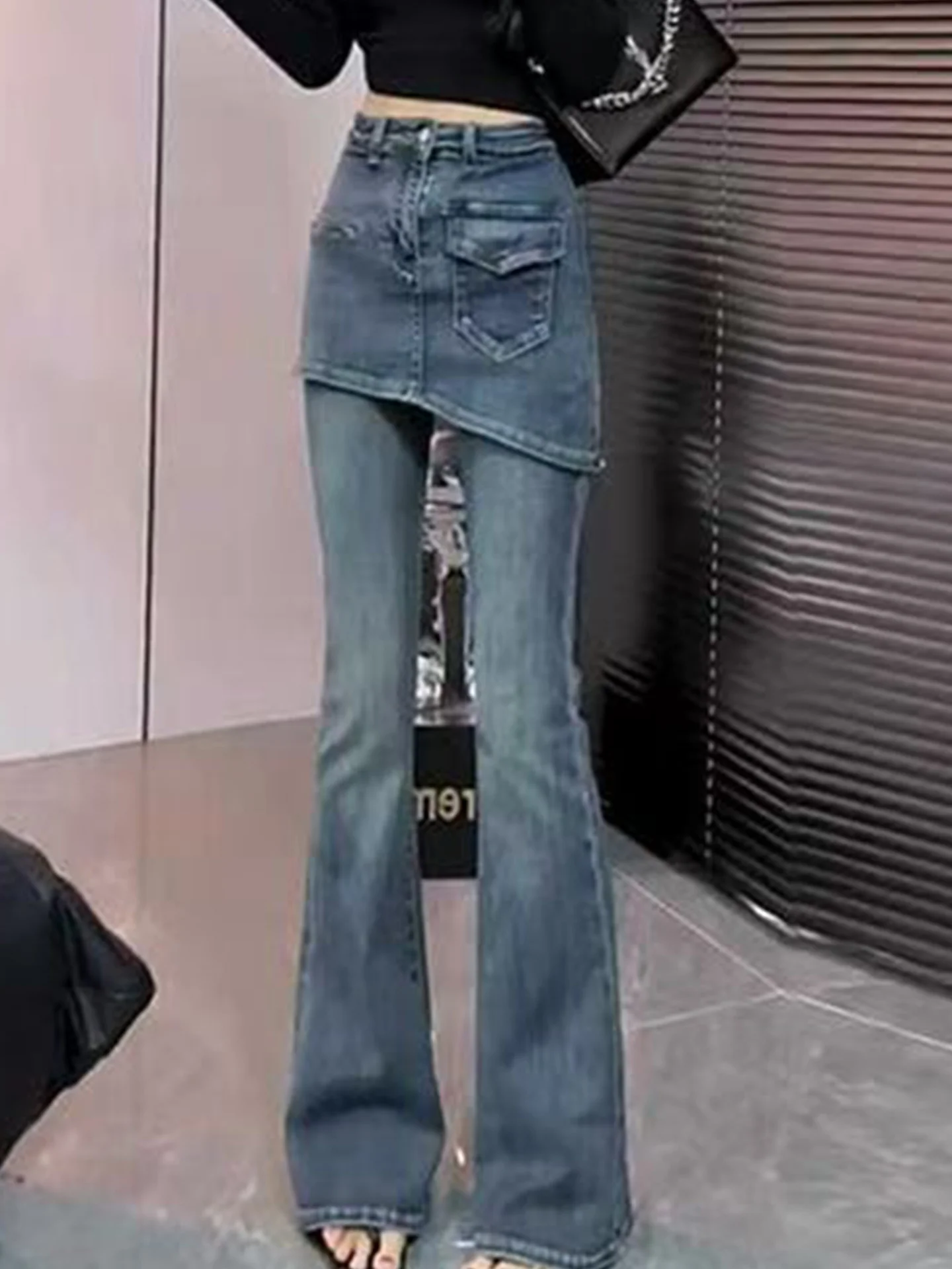 Ele High Waist Slim Fit Bell Bot Jeans Women's Faionable Versatile High Waist Jeans Asymmetrical Design Denim Pants
Ele High Waist Slim Fit Bell Bot Jeans Women's Faionable Versatile High Waist Jeans Asymmetrical Design Denim Pants