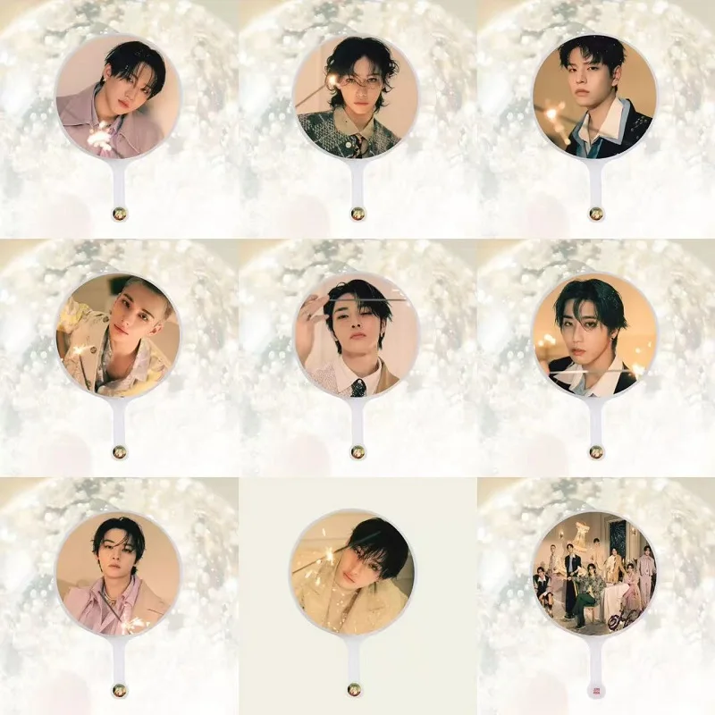 SKZOO 19 New Mini Fan King Staykids Star Concert Creative DIY Stray Children's Backpack Fan Commemorative Gift
SKZOO 19 New Mini Fan King Staykids Star Concert Creative DIY Stray Children's Backpack Fan Commemorative Gift