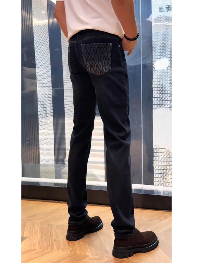 Мужские джинсы-трубы прямого кроя в стиле ретро, модные городские, осенне-зимние, с высокой талией, на молнии, повседневные, прямые штанины
Мужские джинсы-трубы прямого кроя в стиле ретро, модные городские, осенне-зимние, с высокой талией, на молнии, повседневные, прямые штанины