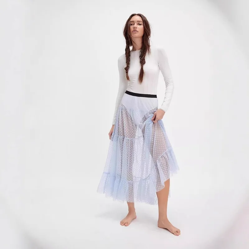 Wave Point Splicing Mesh Skirt, Fluffy Small Umbrella Skirt, High Waist Large Swing Long Skirt, Spring and Summer New Style
Wave Point Splicing Mesh Skirt, Fluffy Small Umbrella Skirt, High Waist Large Swing Long Skirt, Spring and Summer New Style