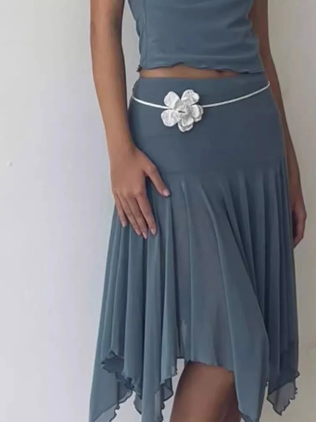 Faion Color Sexy Irregular Gauze Skirt Asymmetrical mid Waist Polyester Fiber Print A-Line Midi Skirt for Women
Faion Color Sexy Irregular Gauze Skirt Asymmetrical mid Waist Polyester Fiber Print A-Line Midi Skirt for Women