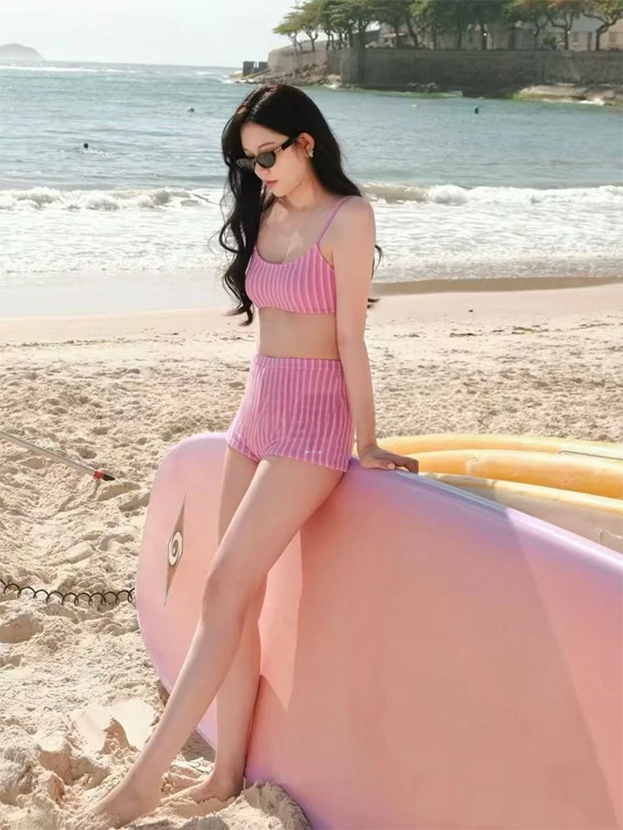 Купальник Sea Sparkle в корейском стиле с полосками, для горячих источников, женский, класса люкс, с раздельным дизайном, для пляжа
Купальник Sea Sparkle в корейском стиле с полосками, для горячих источников, женский, класса люкс, с раздельным дизайном, для пляжа