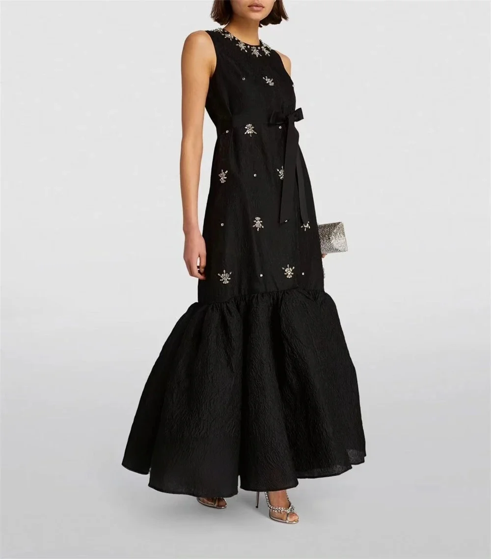Black Beaded Formal Long Bespoke Occasion Gown Evening Dresses Pastrol Unisex Jersey Retro Dubai Saudi Arabic Prom Customized
Black Beaded Formal Long Bespoke Occasion Gown Evening Dresses Pastrol Unisex Jersey Retro Dubai Saudi Arabic Prom Customized