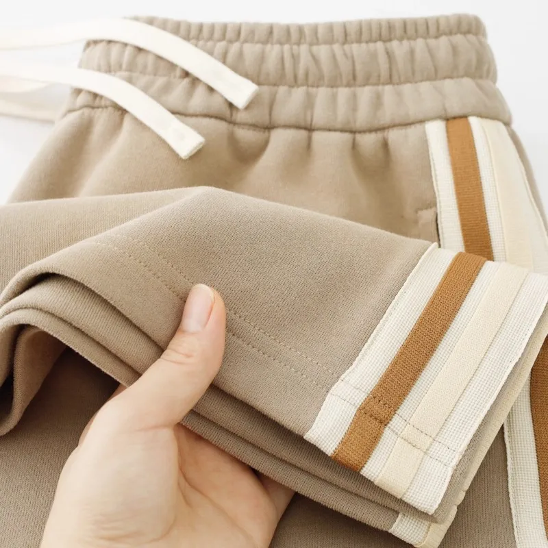 Повседневные свободные леггинсы в полоску цвета хаки, мужские и женские спортивные брюки, прямые брюки на весну и осень, удобные и модные
Повседневные свободные леггинсы в полоску цвета хаки, мужские и женские спортивные брюки, прямые брюки на весну и осень, удобные и модные