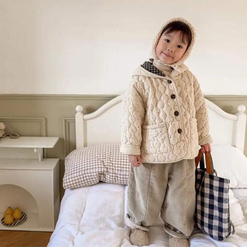 Boys Children Casual Dot Hooded Down Jacket Baby Warm Single Breasted Tops Girls Comfortable Plush Warm Outwear Kids Ribbed Coat
Boys Children Casual Dot Hooded Down Jacket Baby Warm Single Breasted Tops Girls Comfortable Plush Warm Outwear Kids Ribbed Coat