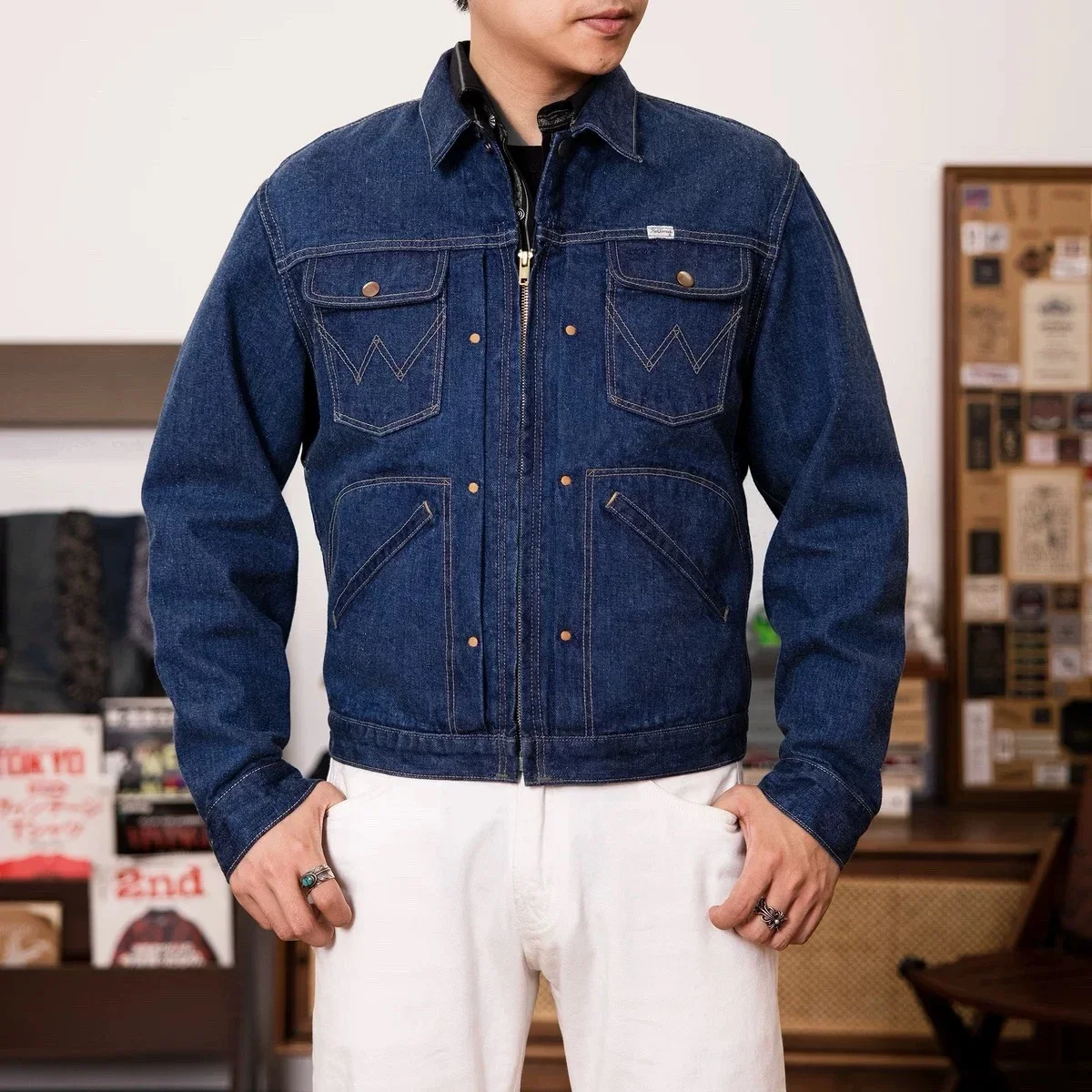 Red Tornado Dark Wash 24MJ Selvedge Denim Jacket Vintage Fashion Mens Jean Outerwear 24MJZ-0001B
Red Tornado Dark Wash 24MJ Selvedge Denim Jacket Vintage Fashion Mens Jean Outerwear 24MJZ-0001B