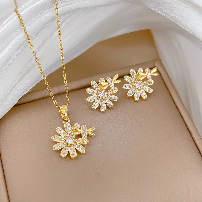 Full Zircon Dragonfly Flower Necklace Earrings Set Women Elegant Lady Luxury Wedding Jewelry Girls Birthday Party Gift
Full Zircon Dragonfly Flower Necklace Earrings Set Women Elegant Lady Luxury Wedding Jewelry Girls Birthday Party Gift