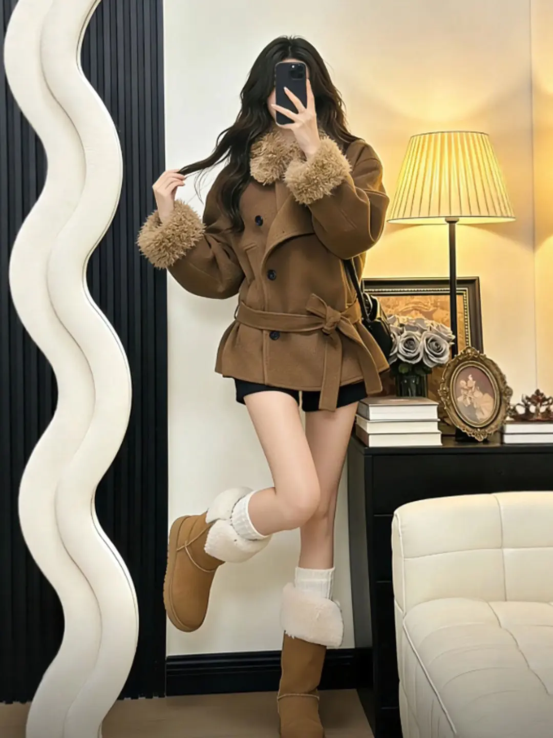 Ретро-шерстяное пальто с поясом, приталенное, для невысоких женщин, модное, зима 2026, премиум-качество
Ретро-шерстяное пальто с поясом, приталенное, для невысоких женщин, модное, зима 2026, премиум-качество