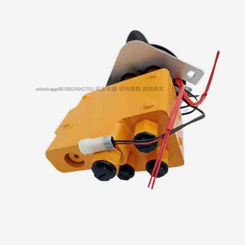 DXS-00 Однорычажный пилотный клапан 4120004305 для SDLG для колесного погрузчика LG956LG958LG953
DXS-00 Однорычажный пилотный клапан 4120004305 для SDLG для колесного погрузчика LG956LG958LG953