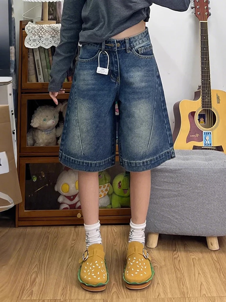 Retro High Waist Denim Shorts Women's plus Size Wide Leg Pants Casual Style Spring Autumn Wear Resistant Comfortable Fit
Retro High Waist Denim Shorts Women's plus Size Wide Leg Pants Casual Style Spring Autumn Wear Resistant Comfortable Fit