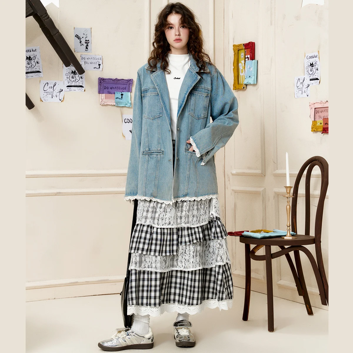 2025 Autumn Women's Lace Trim Denim Jacket Patchwork Oversized Coat Longline Parka Distressed Pocket Detail Vintage Cropped
2025 Autumn Women's Lace Trim Denim Jacket Patchwork Oversized Coat Longline Parka Distressed Pocket Detail Vintage Cropped