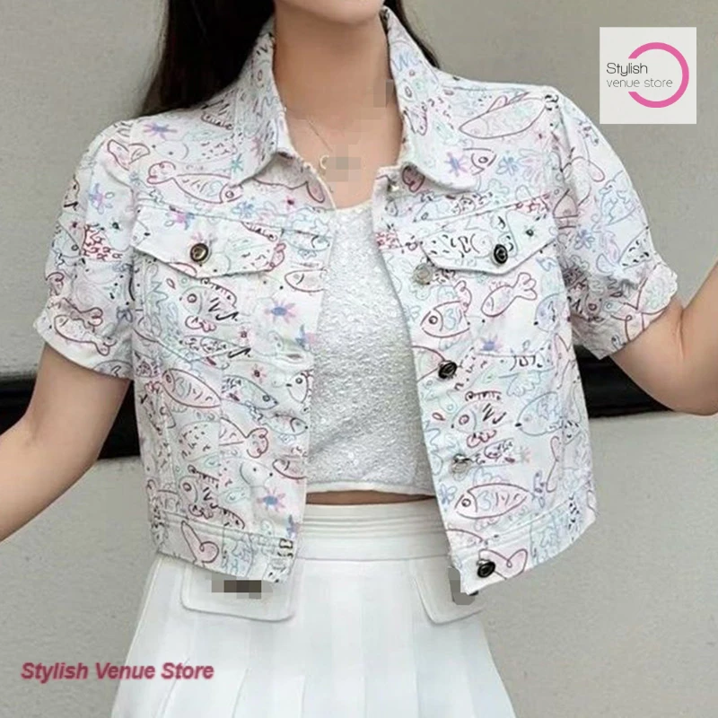 Korean style graffiti printed short-sleeved denim jacket women's spring and summer new short casual thin jacket Joker top
Korean style graffiti printed short-sleeved denim jacket women's spring and summer new short casual thin jacket Joker top