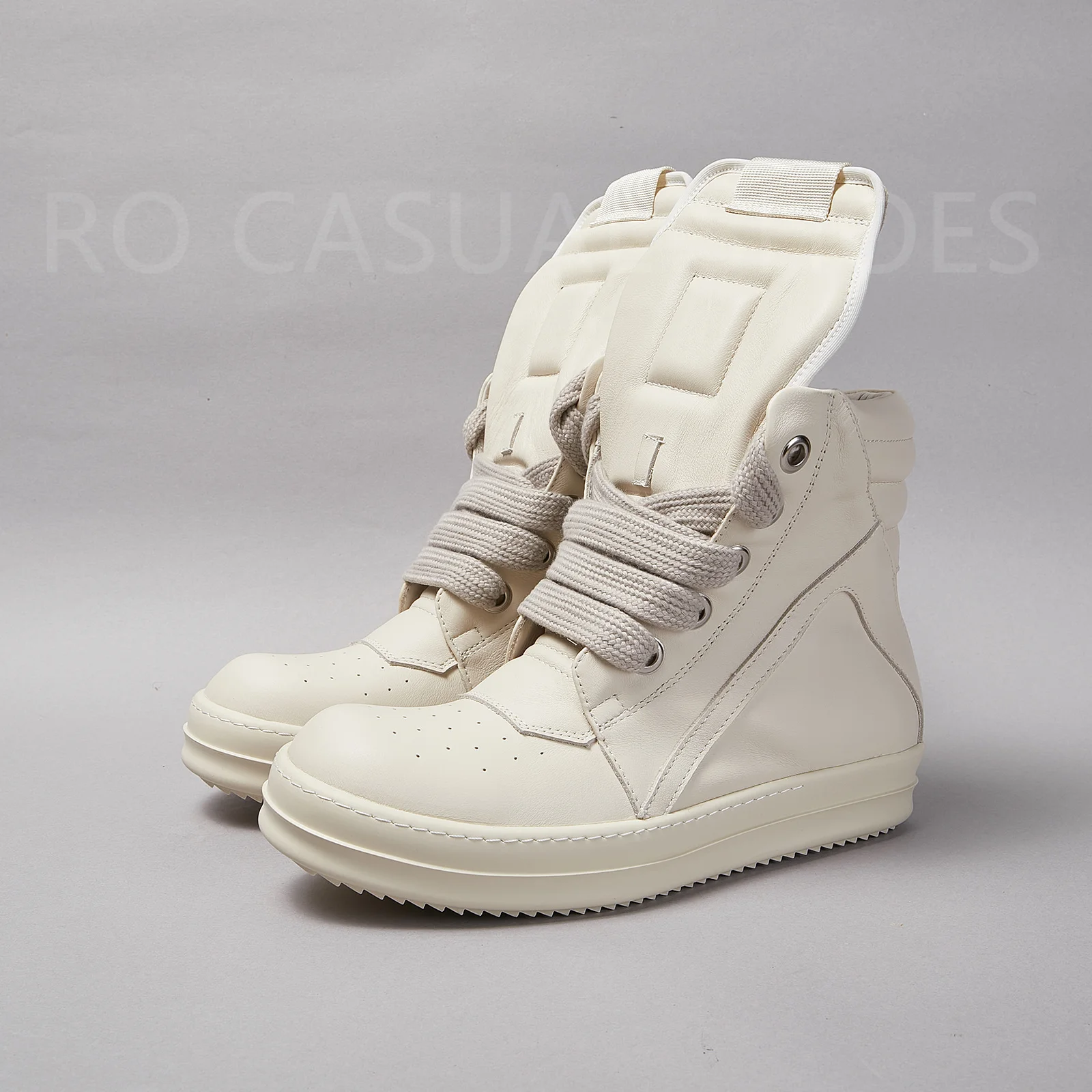 Ricks Genious Beige Leather Jumbo Lace High Top Geobasket Owens Качественная мужская обувь Женские кроссовки Повседневные дизайнерские ботинки и обувь Owens
Ricks Genious Beige Leather Jumbo Lace High Top Geobasket Owens Качественная мужская обувь Женские кроссовки Повседневные дизайнерские ботинки и обувь Owens