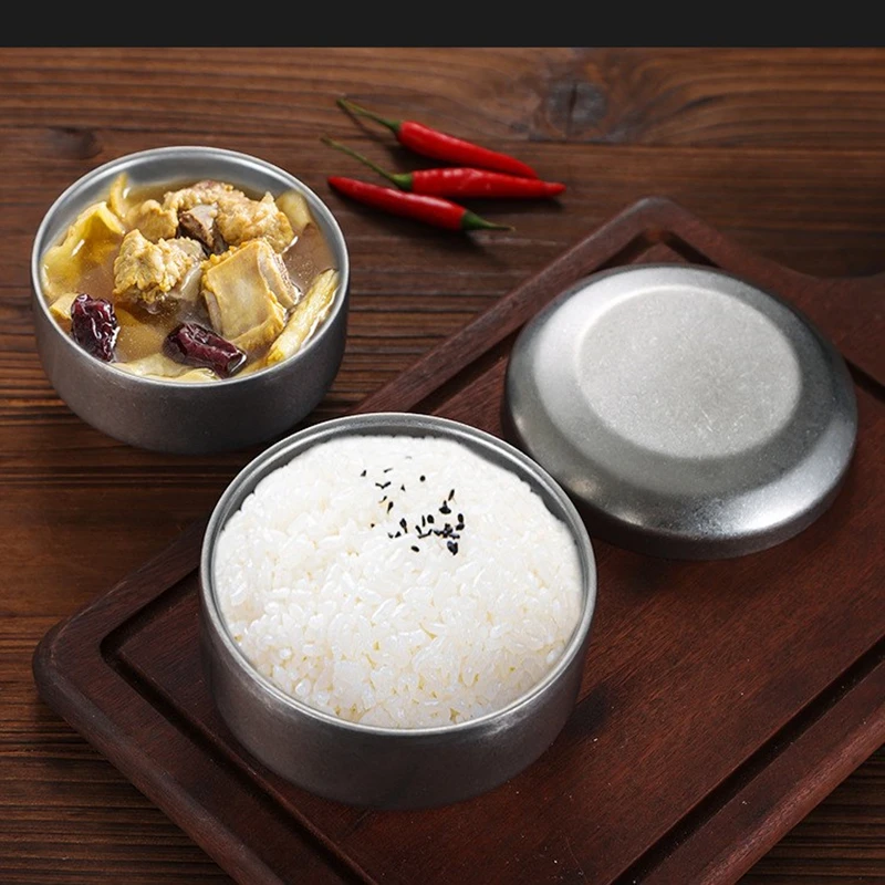 Retro 304 Stainless Steel Soup Bowl with Lid Double Layer Anti-Scalding Korean Rice Bowl Household Tableware
Retro 304 Stainless Steel Soup Bowl with Lid Double Layer Anti-Scalding Korean Rice Bowl Household Tableware