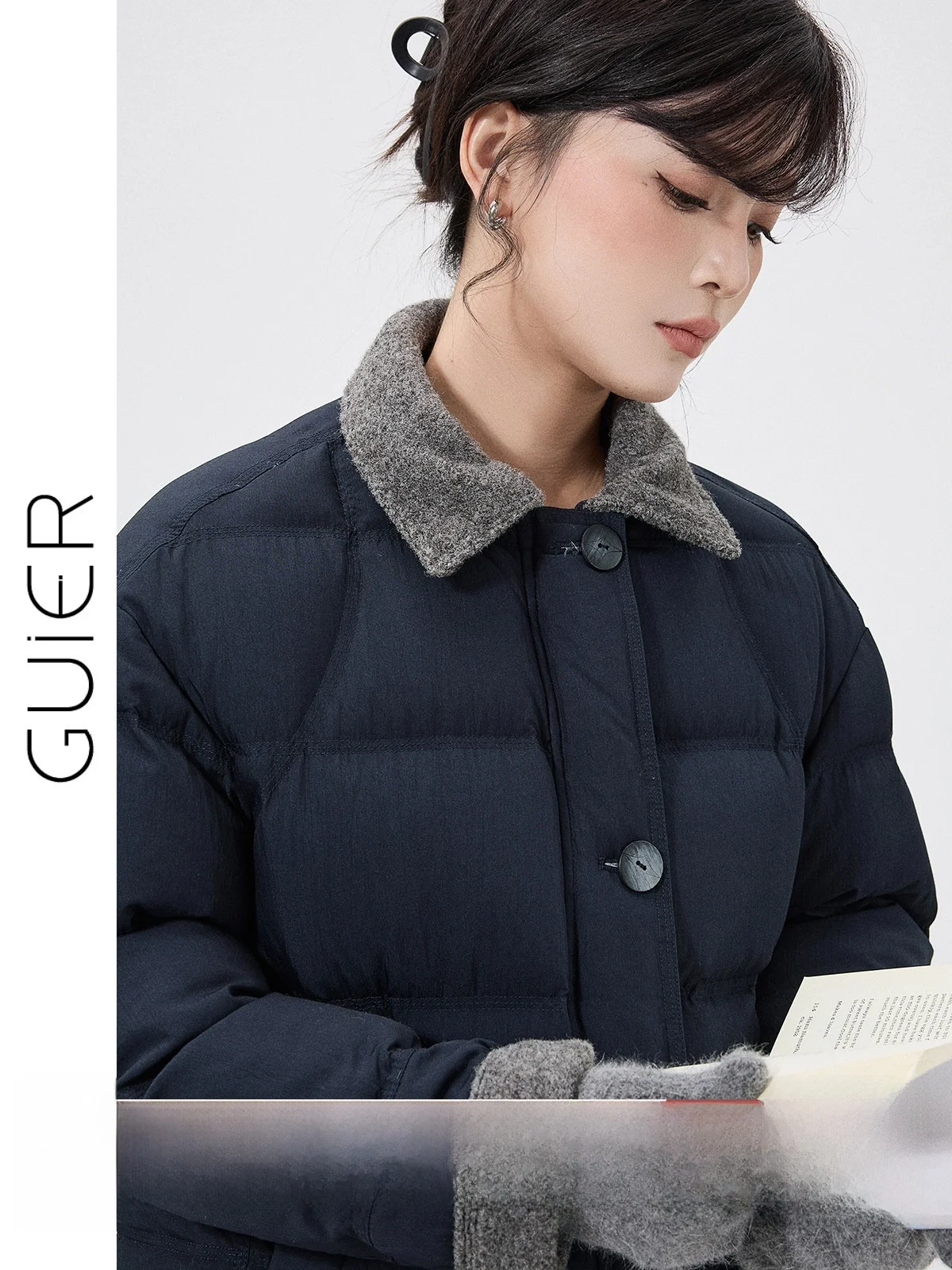 Warm Faux Fur Splicing Duck down Jacket Women's Winter Coat 2025 New Design Casual Loose Fit 90% White Duck Feather
Warm Faux Fur Splicing Duck down Jacket Women's Winter Coat 2025 New Design Casual Loose Fit 90% White Duck Feather