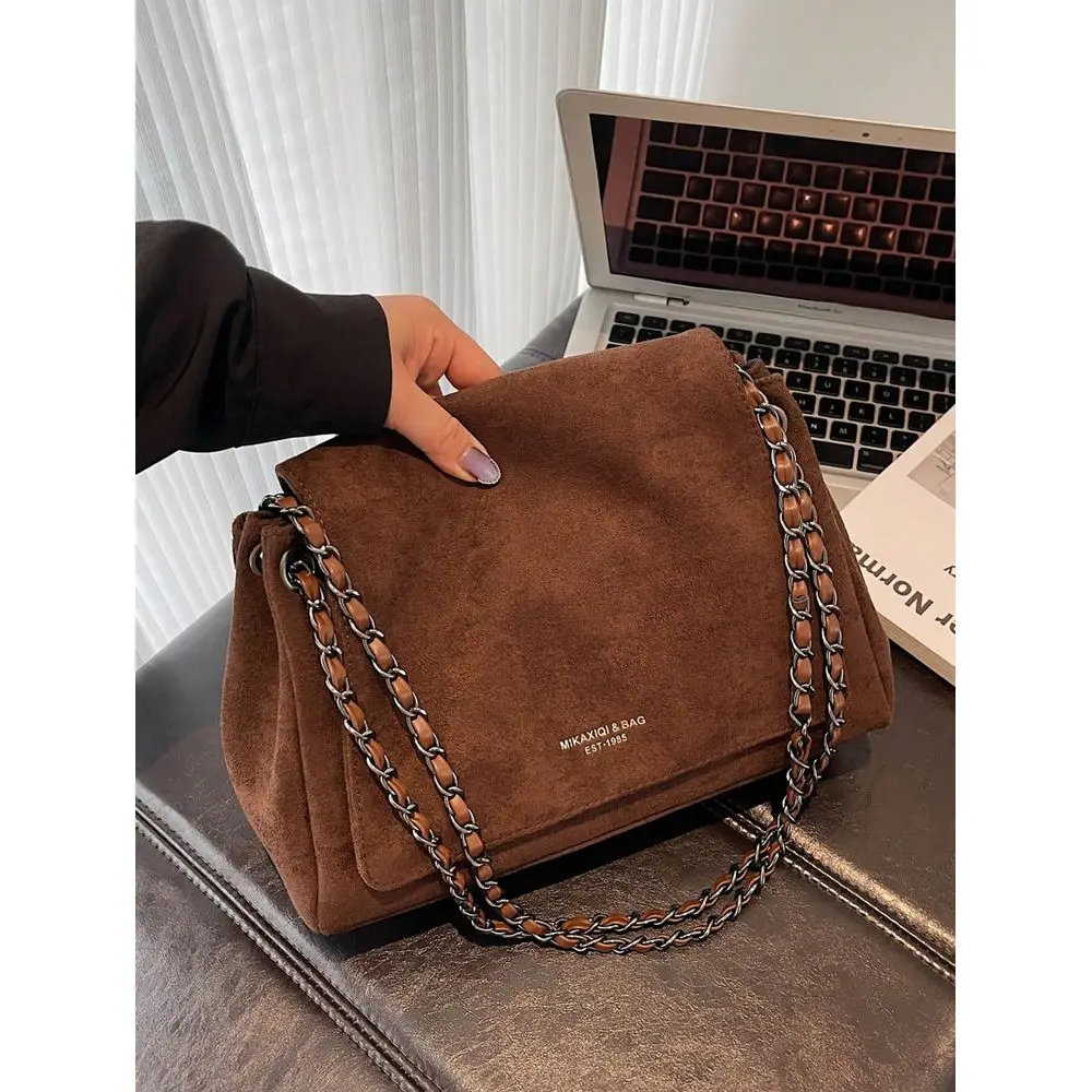 Tote Bag, Suede Soft Shoulder Bag With Chain, Crossbody Handbag, Large Capacity Underarm Bag, Daily Commute Purse
Tote Bag, Suede Soft Shoulder Bag With Chain, Crossbody Handbag, Large Capacity Underarm Bag, Daily Commute Purse