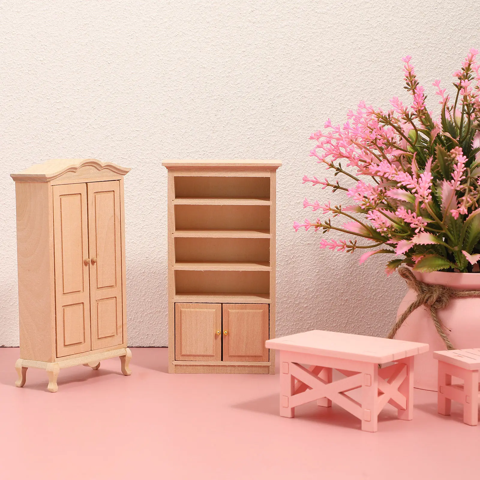 1Pcs High Quality Miniature Wooden Bookshelf Made of Real 1:12 Scale Dollhouse Rooms Realistic Small Bookcase
1Pcs High Quality Miniature Wooden Bookshelf Made of Real 1:12 Scale Dollhouse Rooms Realistic Small Bookcase
