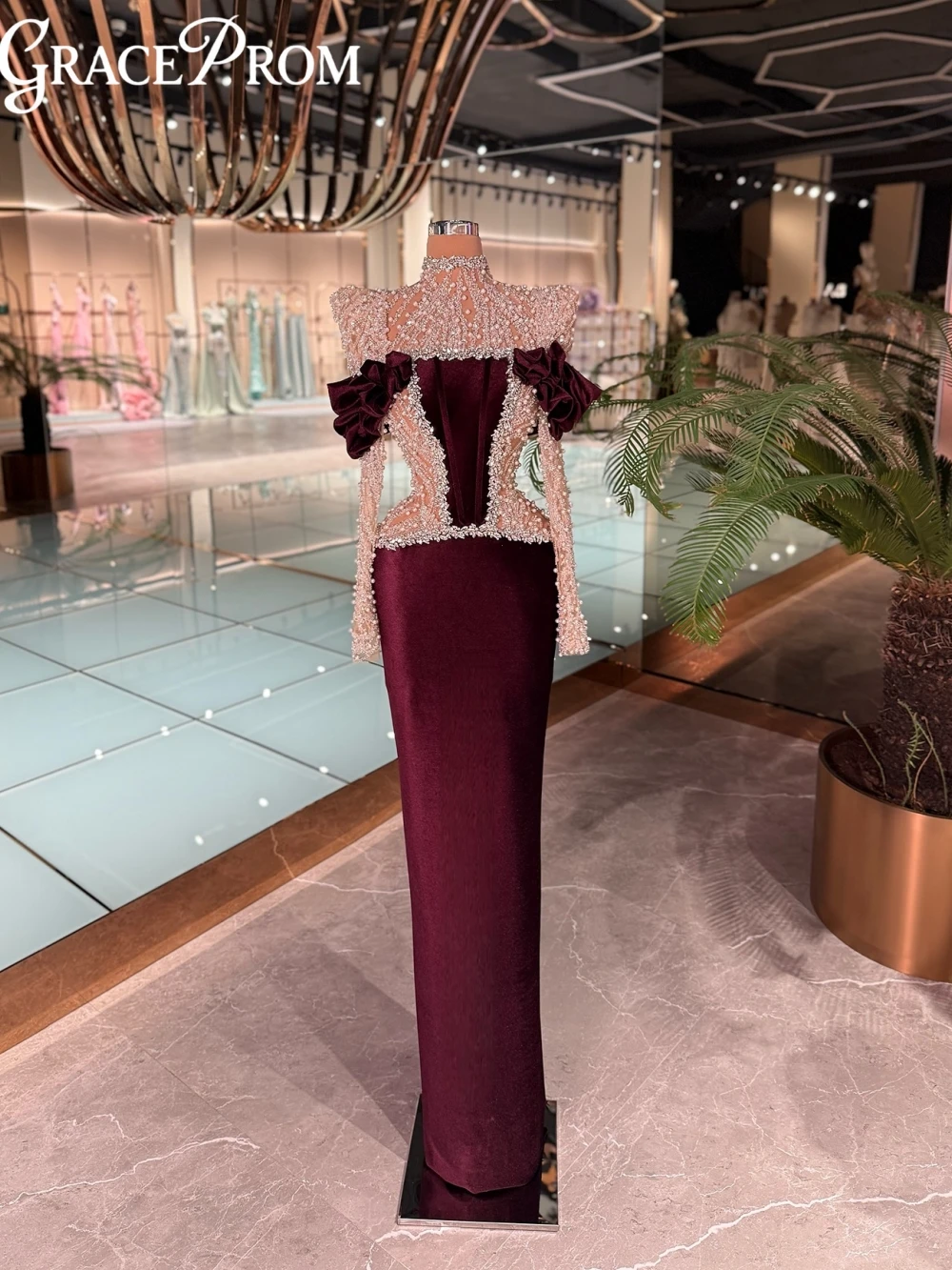 Wine Red Shimmering Pearls Crystal Evening Dress Elegant Sheath Long Wedding Party Gown New Customized Exquisite Prom Dresses 
Wine Red Shimmering Pearls Crystal Evening Dress Elegant Sheath Long Wedding Party Gown New Customized Exquisite Prom Dresses