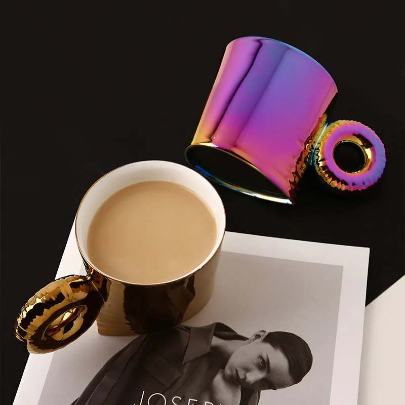 Creative Mug Ceramic Handmade Coffee Cup High Value Light Luxury Wedding Gift Ceramic Cup 
Creative Mug Ceramic Handmade Coffee Cup High Value Light Luxury Wedding Gift Ceramic Cup