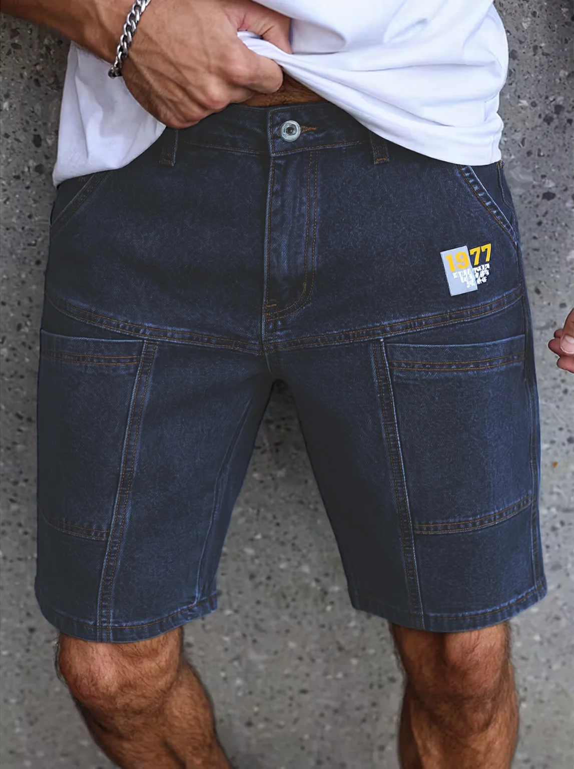 2026 New Men's Summer Loose Straight Denim Shorts American Workwear Patchwork Style Casual Cargo Mid-Rise Shorts
2026 New Men's Summer Loose Straight Denim Shorts American Workwear Patchwork Style Casual Cargo Mid-Rise Shorts