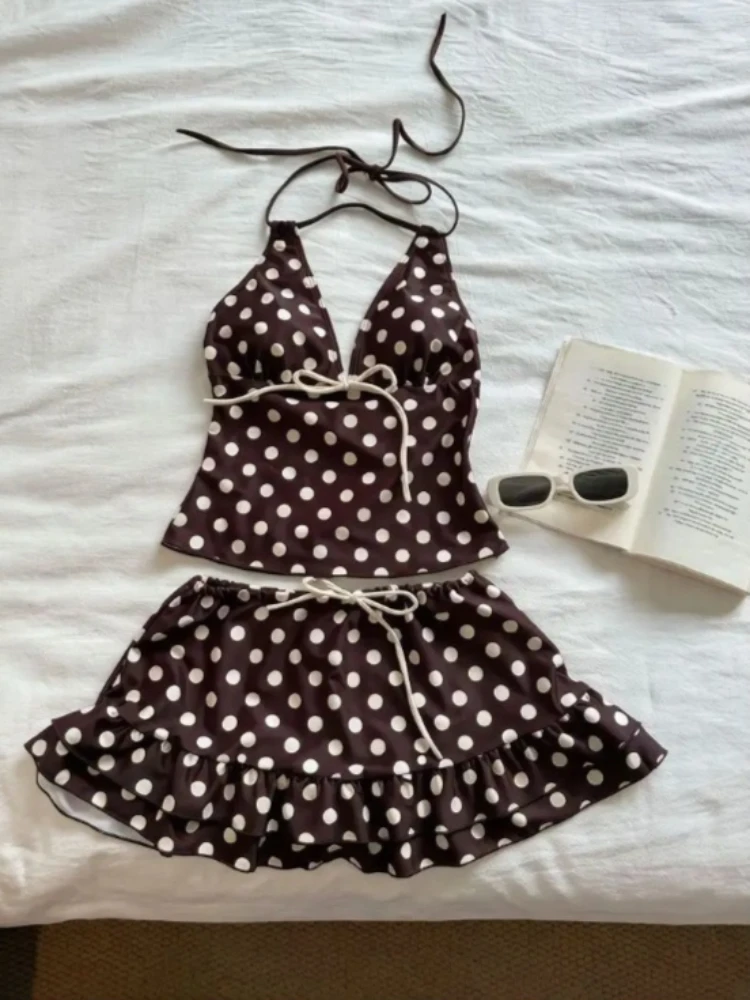 Women's Y2K Sexy Bikini Set Halter Tie Swimsuit Low Rise Bottom Fashion Beachwear Summer Swimwear
Women's Y2K Sexy Bikini Set Halter Tie Swimsuit Low Rise Bottom Fashion Beachwear Summer Swimwear