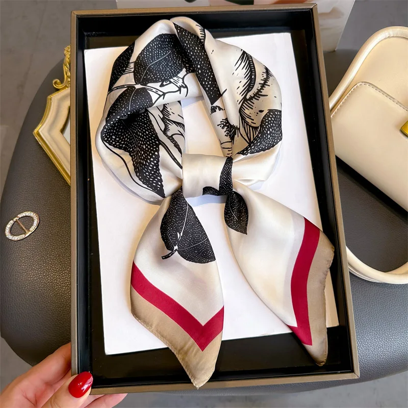 French Style Printing Silk Scarf 70X70cm Square Scarf For Women Headband Foulard Hairband Foulard Neckerchief Ribbon Bandanna
French Style Printing Silk Scarf 70X70cm Square Scarf For Women Headband Foulard Hairband Foulard Neckerchief Ribbon Bandanna