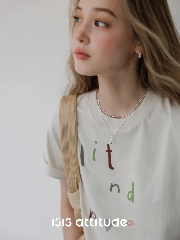 Женская свободная дышащая футболка с коротким рукавом, с цветным принтом, повседневный летний топ, дизайн в стиле колор-блок с перламутровым отливом и персиковым цветом
Женская свободная дышащая футболка с коротким рукавом, с цветным принтом, повседневный летний топ, дизайн в стиле колор-блок с перламутровым отливом и персиковым цветом