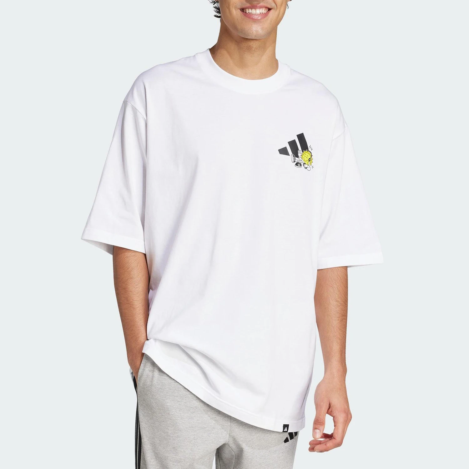 Оригинальная мужская футболка Adidas Summer Edition 2025 с узором, свободного кроя, дышащая, с коротким рукавом JZ3255
Оригинальная мужская футболка Adidas Summer Edition 2025 с узором, свободного кроя, дышащая, с коротким рукавом JZ3255