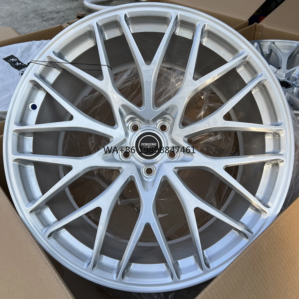 Wholesale Forged Aluminum Alloy Wheels Custom Sizes 17-26 Pulgadas PCD 98-100mm for Car Modifications 35-40mm ET"
Wholesale Forged Aluminum Alloy Wheels Custom Sizes 17-26 Pulgadas PCD 98-100mm for Car Modifications 35-40mm ET"