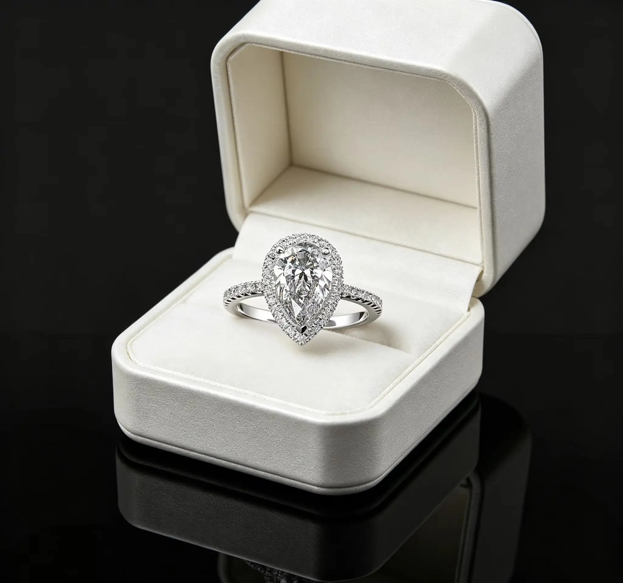 Trendy Silver Plated Stainless Steel Rings For Women Water Drop Zircon Wedding Ring Jewelry Accessories Wholesale Size 6-11
Trendy Silver Plated Stainless Steel Rings For Women Water Drop Zircon Wedding Ring Jewelry Accessories Wholesale Size 6-11