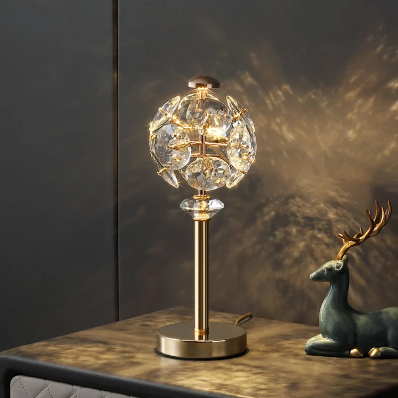 Qiananguo Crystal Lamp Light Luxury New Creative Living Room Decoration Warm Post-Modern Bedroom Bedside Table Lamp
Qiananguo Crystal Lamp Light Luxury New Creative Living Room Decoration Warm Post-Modern Bedroom Bedside Table Lamp