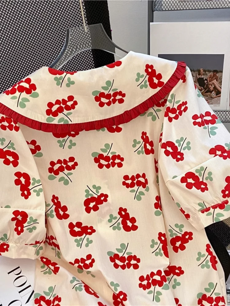 Floral Shirts Peter Pan Collar Short Sleeve Ruffles Patchwork Single Breasted Blouses Summer Fashion Sweet 2025 Women's Clothing
Floral Shirts Peter Pan Collar Short Sleeve Ruffles Patchwork Single Breasted Blouses Summer Fashion Sweet 2025 Women's Clothing