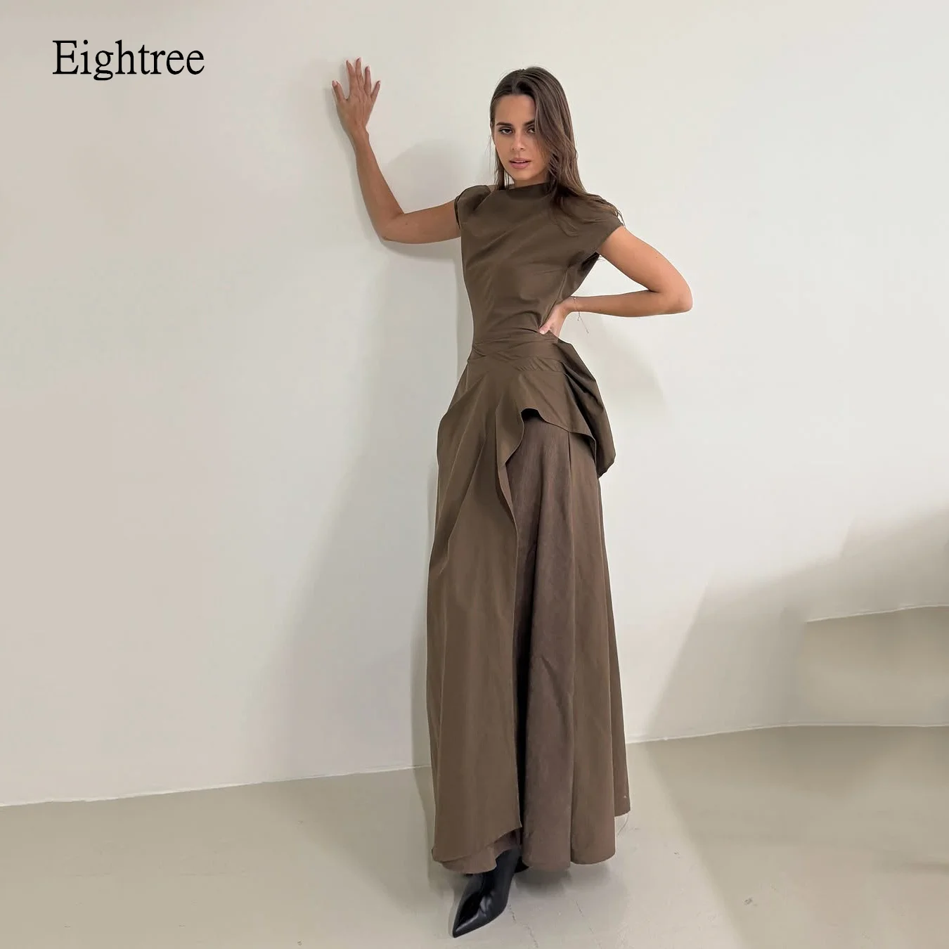 Eightree Pastrol Brown A Line Prom Gowns O Neck Formal Party Gown Floor Length Saudi Women Evening Dress 2025 Customized
Eightree Pastrol Brown A Line Prom Gowns O Neck Formal Party Gown Floor Length Saudi Women Evening Dress 2025 Customized