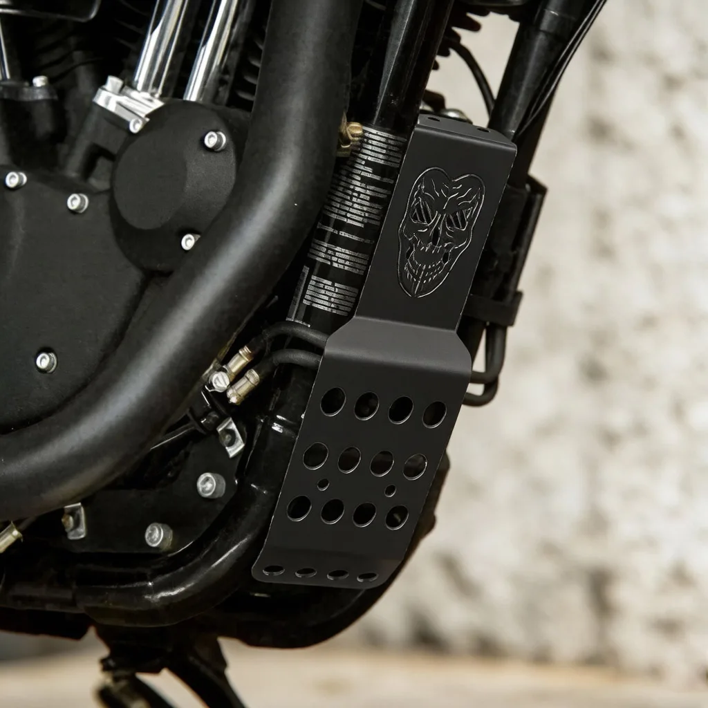 For Sportster XL 883 1200 48 72 2004-2022 2023 Motorcycle Accessories Front Engine Guard Protector Cylinder Head Fairing Cover
For Sportster XL 883 1200 48 72 2004-2022 2023 Motorcycle Accessories Front Engine Guard Protector Cylinder Head Fairing Cover
