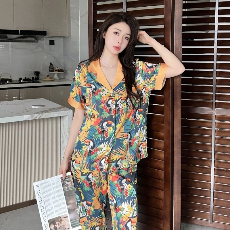 Ice Silk Pajamas for Women Satin Print Sleepwear Long Sleeve Pants 2 Pieces Set Can Be Worn Outside High-quality Home Clothes
Ice Silk Pajamas for Women Satin Print Sleepwear Long Sleeve Pants 2 Pieces Set Can Be Worn Outside High-quality Home Clothes