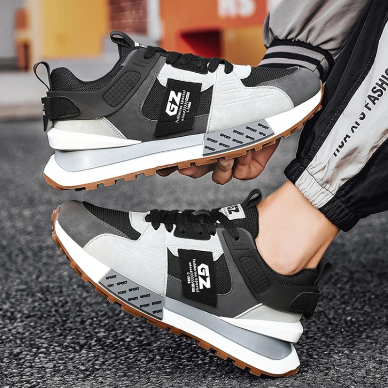 Chunky Sneakers Mens Designer Retro Sport Shoes Fashion Casual Leather Fabric Breathable Height Increased Platform Running Shoes
Chunky Sneakers Mens Designer Retro Sport Shoes Fashion Casual Leather Fabric Breathable Height Increased Platform Running Shoes