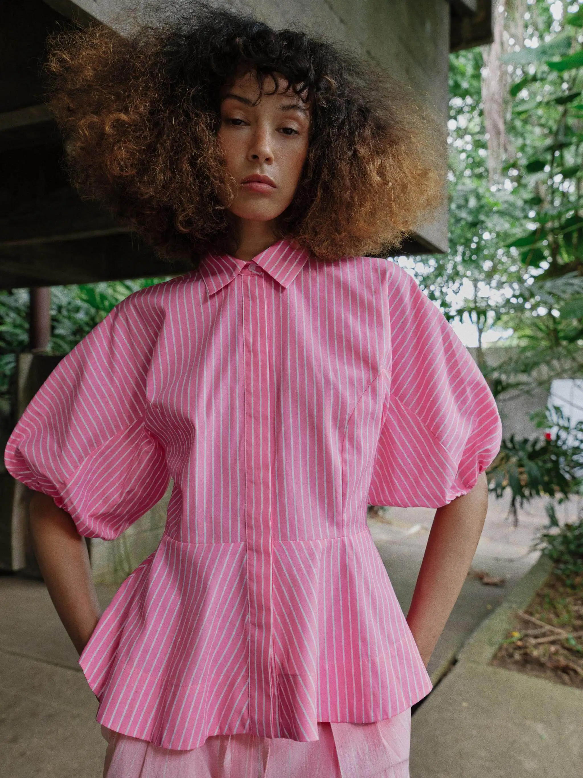 Summer New Women's Shirt Stand Collar Bubble Sleeve Pink Stripes Silk Gauze 3211825 620 Fashionable Ethnic Women's Clothing
Summer New Women's Shirt Stand Collar Bubble Sleeve Pink Stripes Silk Gauze 3211825 620 Fashionable Ethnic Women's Clothing