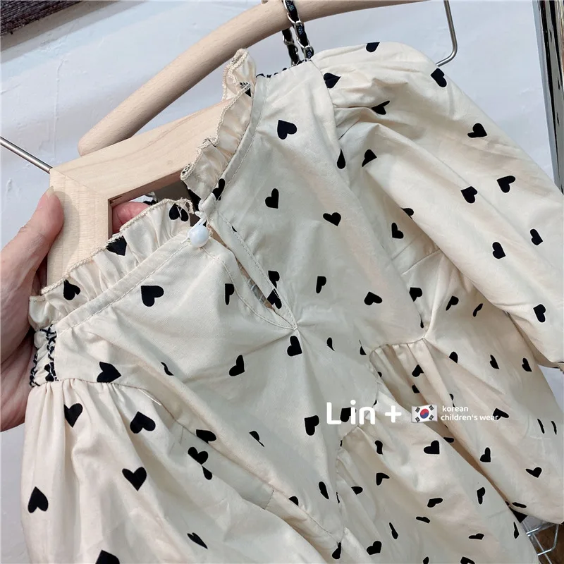 Baby Shirt Spring and Autumn Children's Clothing New Heart Shirt Stylish Long Sleeve Doll Shirt Top
Baby Shirt Spring and Autumn Children's Clothing New Heart Shirt Stylish Long Sleeve Doll Shirt Top