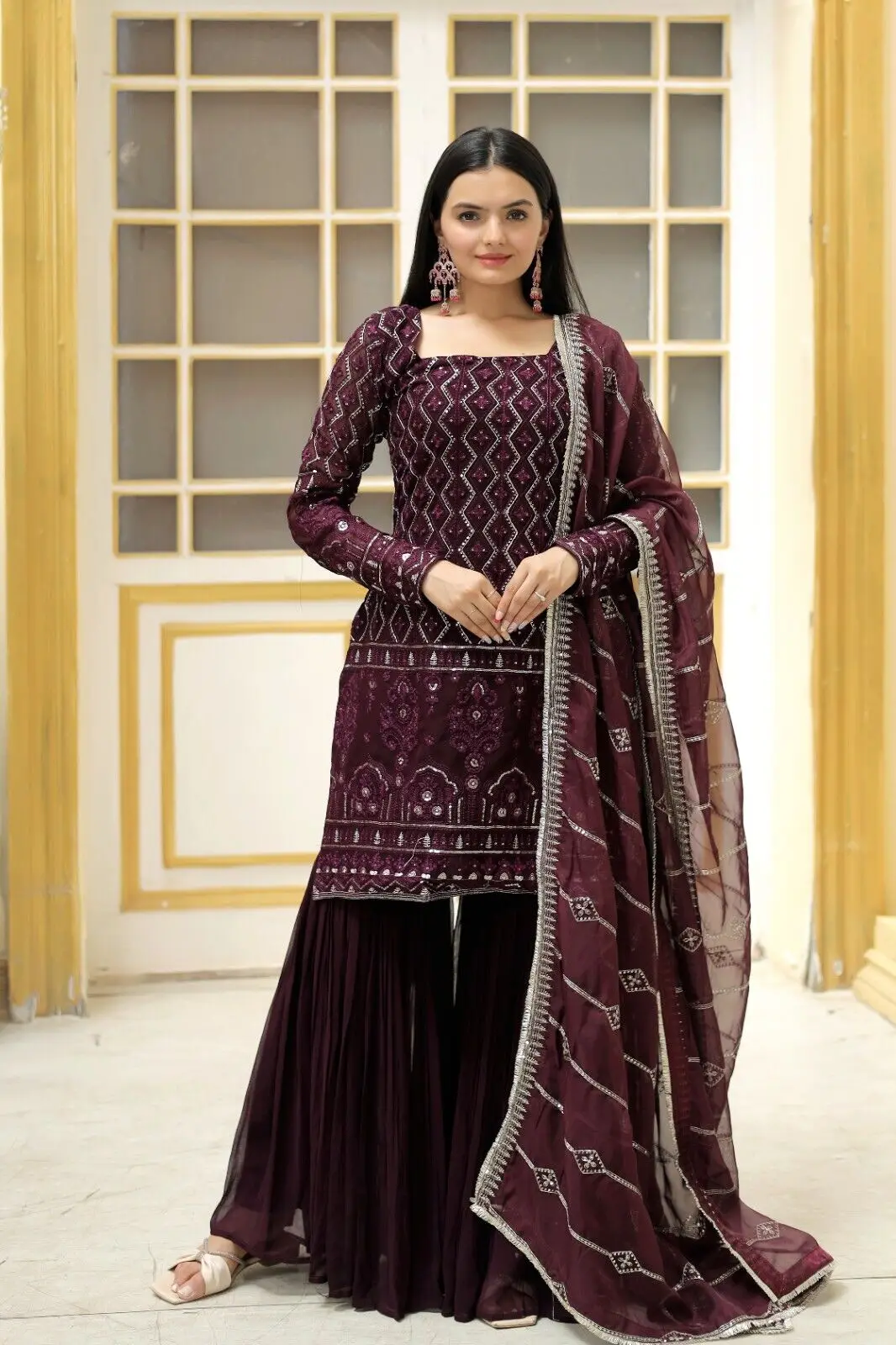 Square Neck Purple Salwar Kameez Elegant Long Sleeved Printed Kurti Dupatta Pants 3 Pcs Set Traditional Indian Clothing
Square Neck Purple Salwar Kameez Elegant Long Sleeved Printed Kurti Dupatta Pants 3 Pcs Set Traditional Indian Clothing
