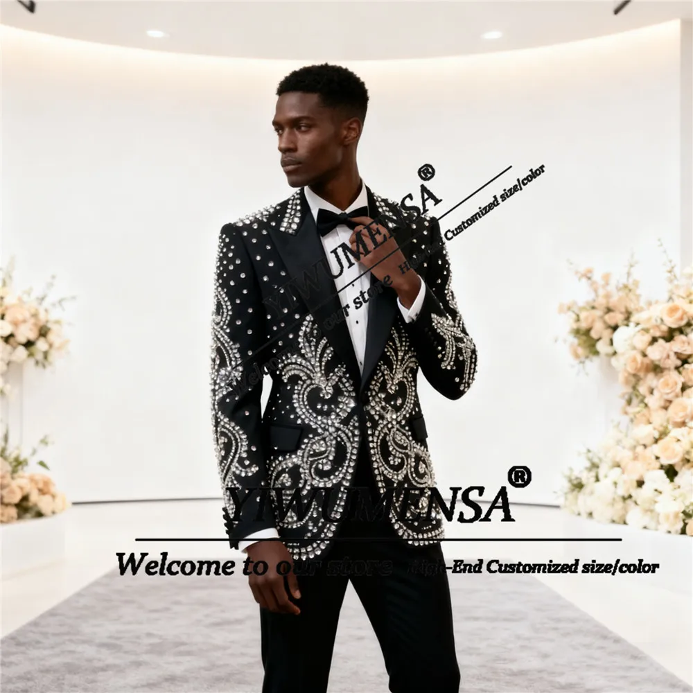 Роскошные мужские костюмы с кристаллами, смокинги для жениха, индивидуальные стразы, свадебные мужские вечерние комплекты из 2 предметов, блейзер с остроконечными лацканами, Ropa Hombre
Роскошные мужские костюмы с кристаллами, смокинги для жениха, индивидуальные стразы, свадебные мужские вечерние комплекты из 2 предметов, блейзер с остроконечными лацканами, Ropa Hombre