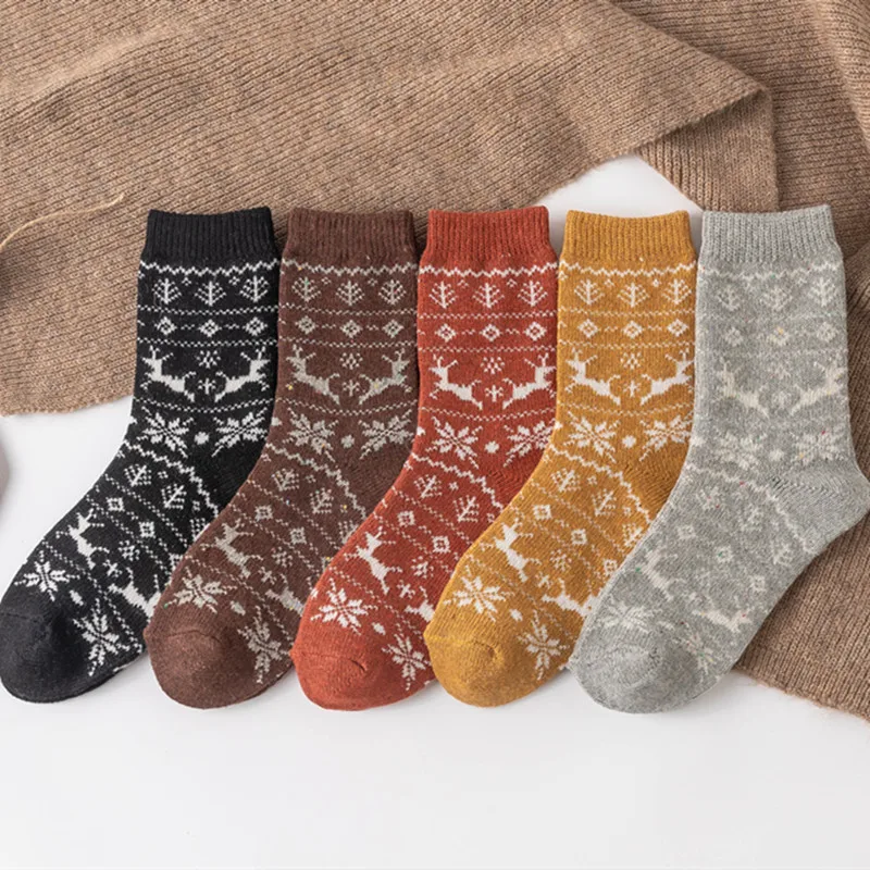 5 Pairs Autumn and Winter Snow Flake Elk Rabbit Women's Wool Socks Mid-tube Japanese Retro Warm Christmas Women Casual Socks
5 Pairs Autumn and Winter Snow Flake Elk Rabbit Women's Wool Socks Mid-tube Japanese Retro Warm Christmas Women Casual Socks