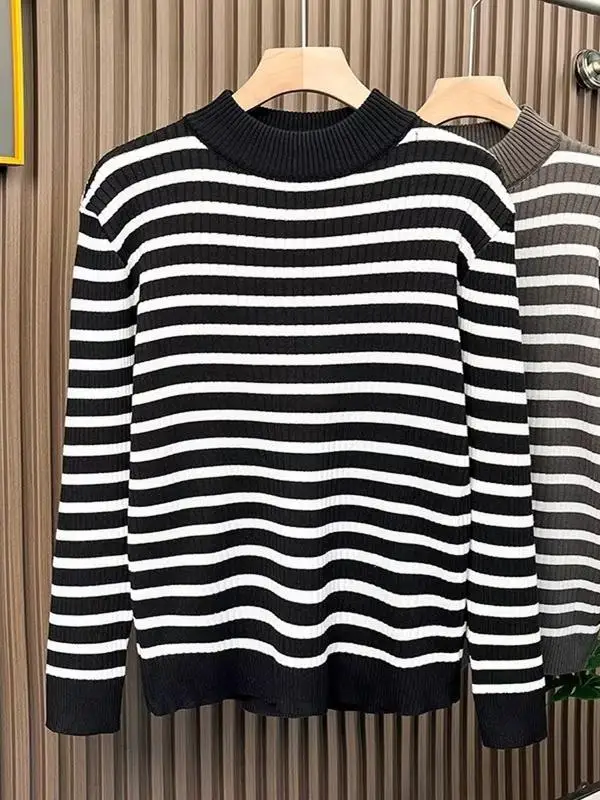 Men's Stripe Knit Sweater f High Collar Long Sve Mid-Ne Autumn Winter Faionable Korean Sle Slim Fit Woolen irt
Men's Stripe Knit Sweater f High Collar Long Sve Mid-Ne Autumn Winter Faionable Korean Sle Slim Fit Woolen irt